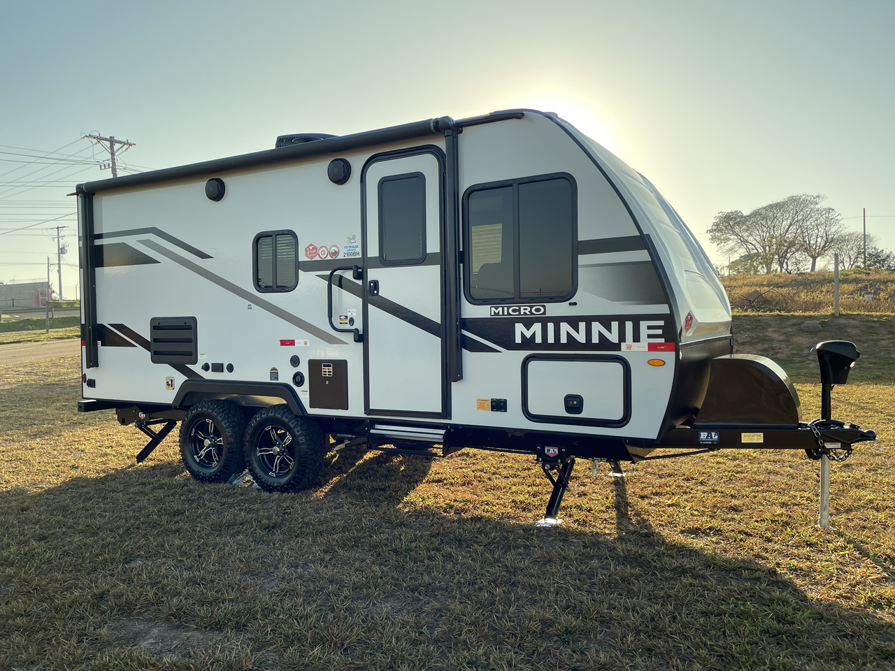 Winnebago Micro Minnie 2100BH