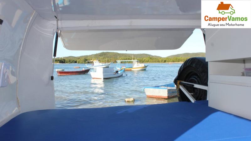 Aluguel de Motorhomes e barracas de teto
