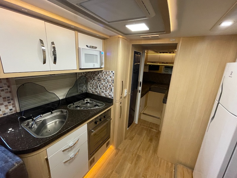 Santo Inacio Motorhome 7.5