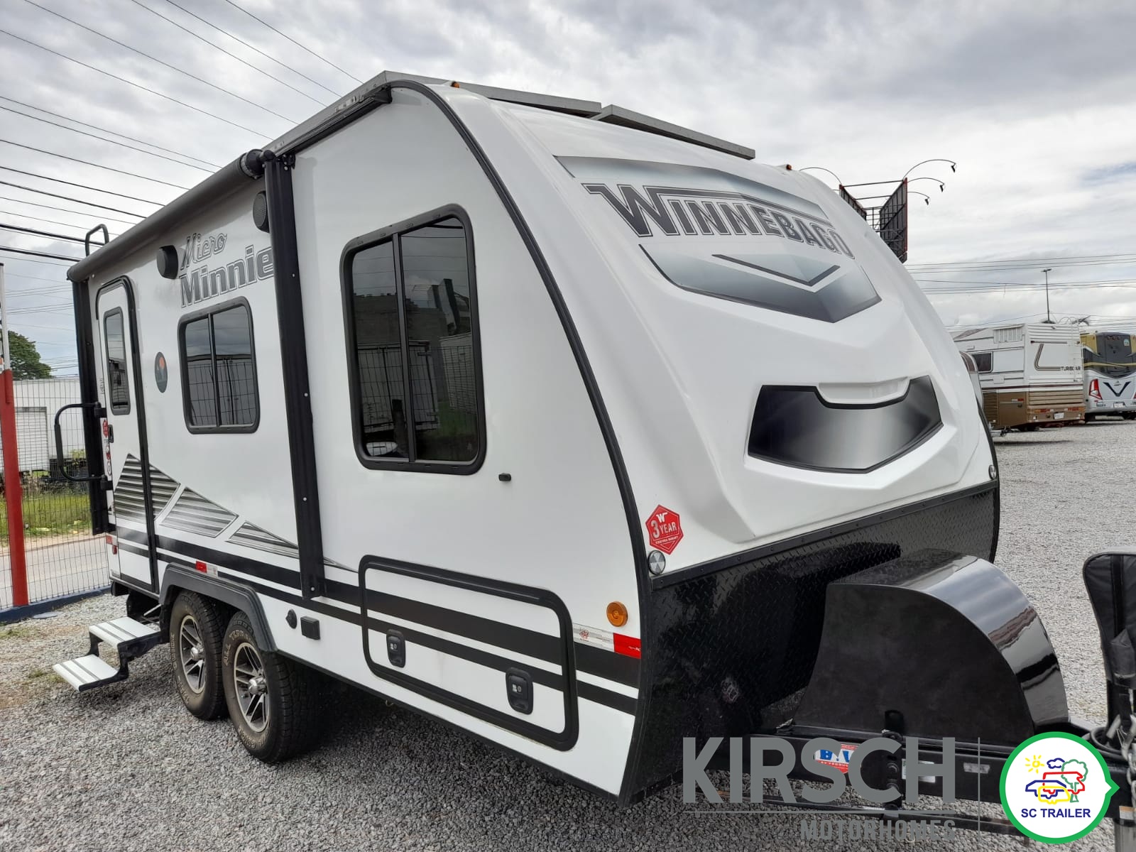 Winnebago Micro Minnie 1706FB