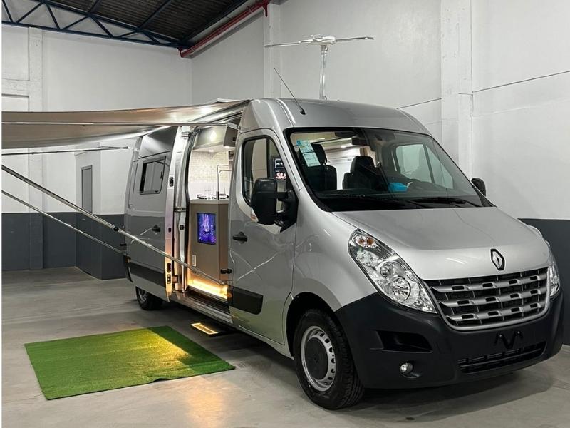 Gomes Motorhomes Renault Master