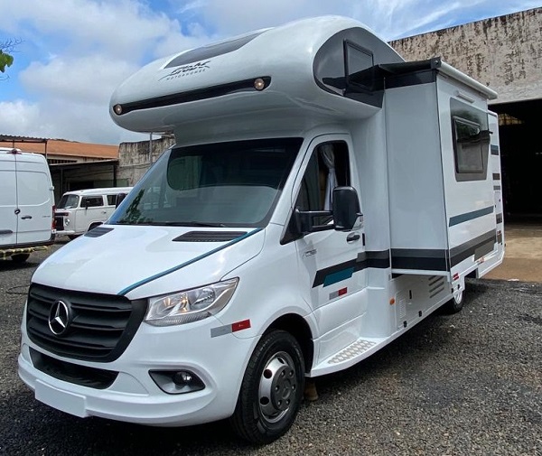 Globe Motorhomes Chassi Mercedes Sprinter 516 Extra Longo	