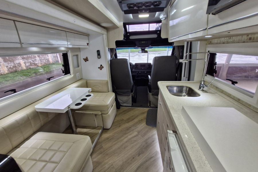 Motortrailer FURGÃO SPRINTER NEWAY