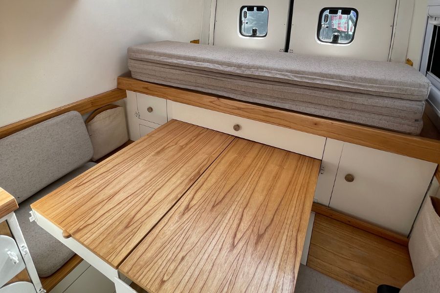 GetOutside Motorhome Sprinter 516 Extra Longa High-Tech