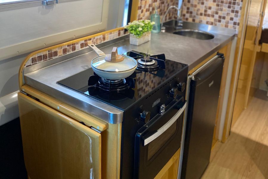 Globe Motorhomes Sprinter 516