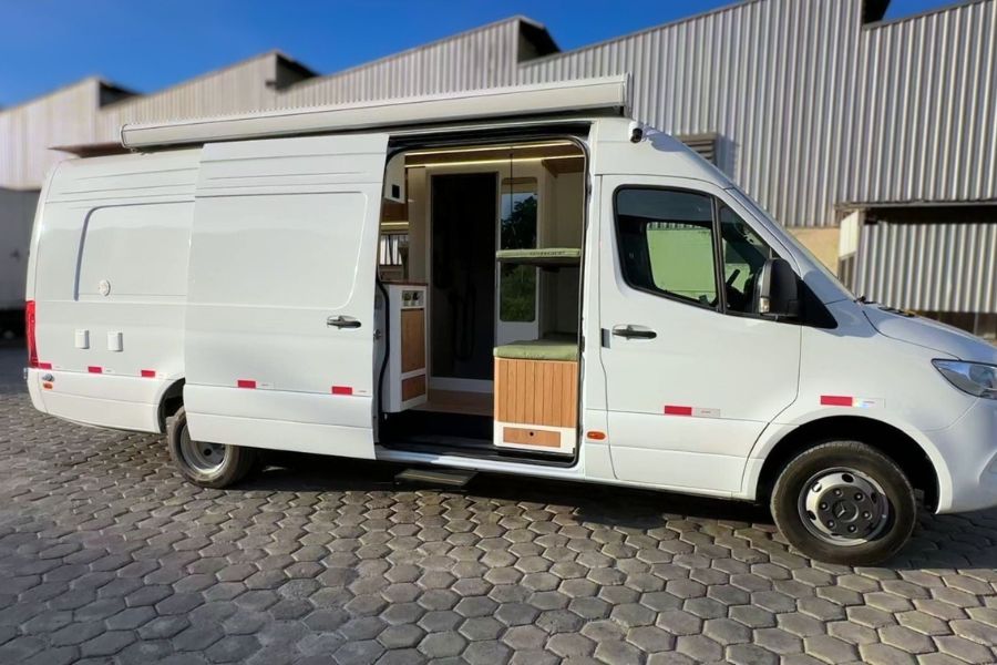 Up Motorhome Sprinter 517