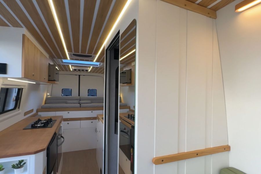 Up Motorhome Sprinter 517