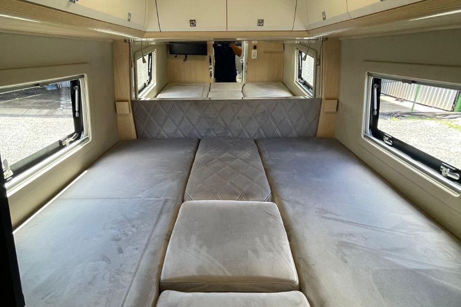 Globe Motorhomes Motorhome Sprinter 416 Hi-tech 6.9